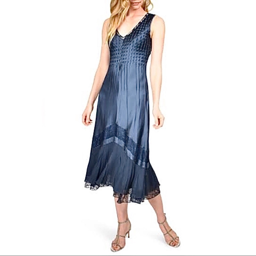 Komarov | V Neck Midi Dress